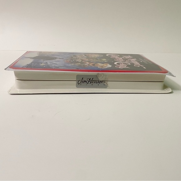 The Muppet Christmas Carol VHS - Picture 5 of 16
